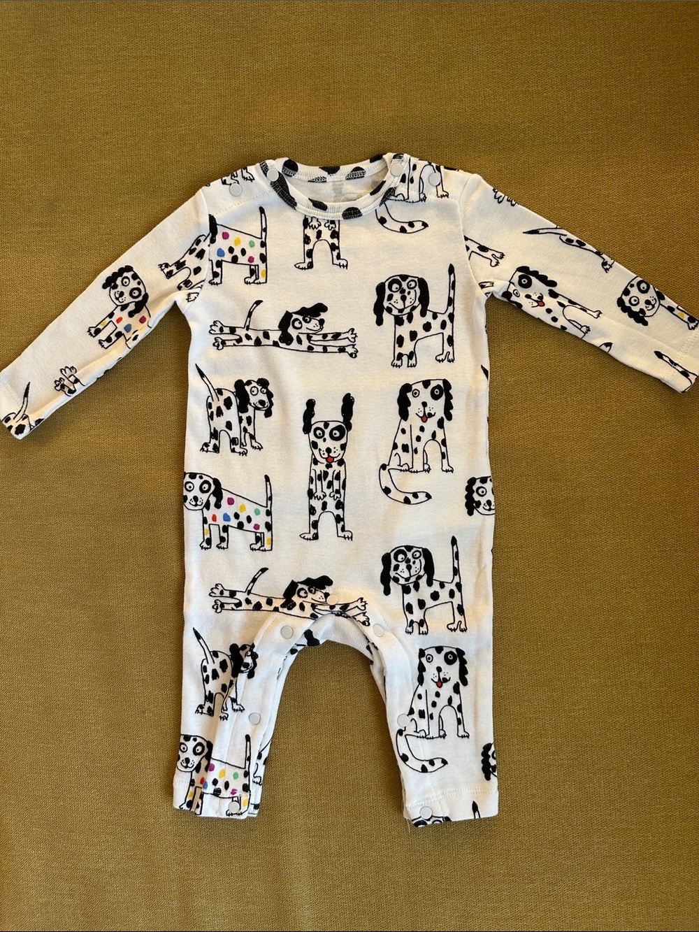 Stella McCartney Kids White Dog Print Footie with Multicolor Spots